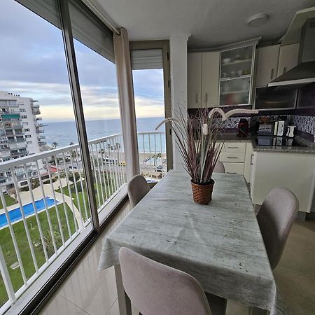 Apartamento En Benalmadena, Primera Linea De Playa Exterior foto